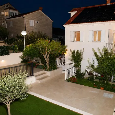 Pina Residence Maison d'hôtes