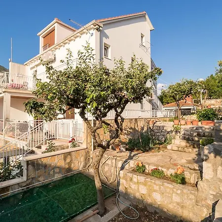 Maison d'hôtes Pina Residence
