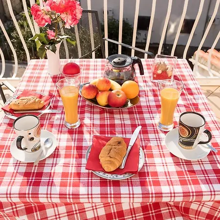 Pina 4* Zvekovica