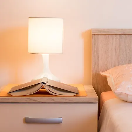 Guest house Pina 4*